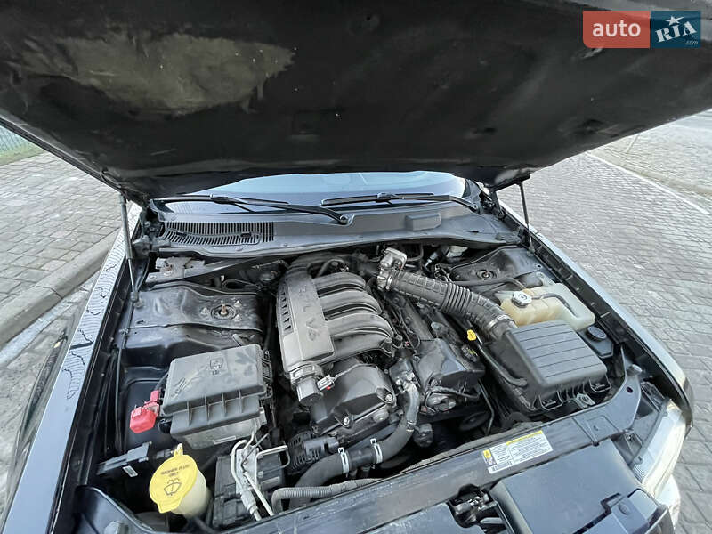 Седан Chrysler 300C 2007 в Івано-Франківську