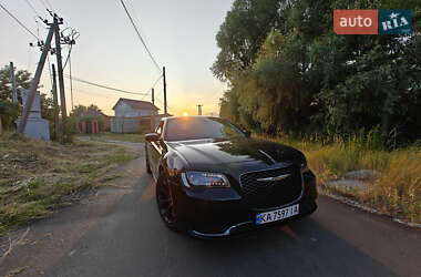 Седан Chrysler 300C 2019 в 