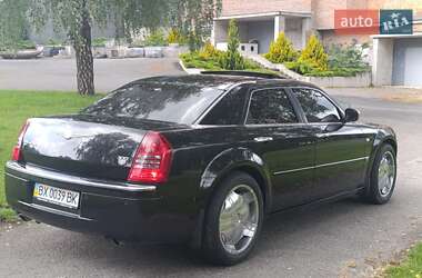 Седан Chrysler 300C 2006 в 