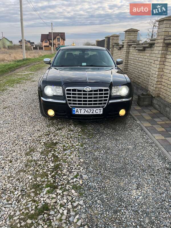 Седан Chrysler 300C 2007 в Івано-Франківську