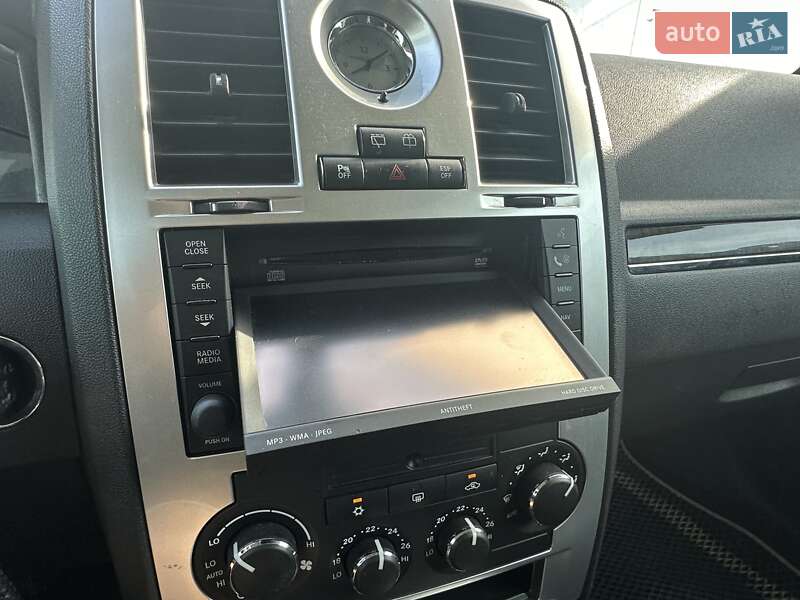 Седан Chrysler 300C 2009 в Запорожье