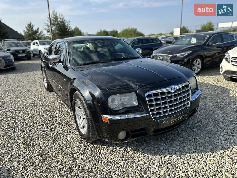 Седан Chrysler 300C 2007 в Ивано-Франковске