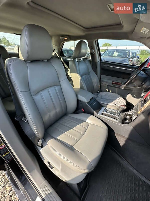 Седан Chrysler 300C 2007 в Ивано-Франковске