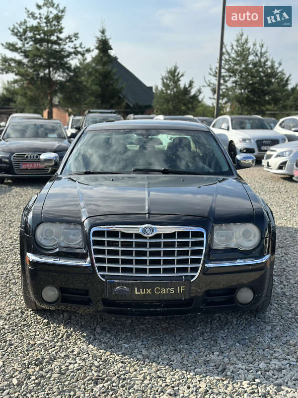 Седан Chrysler 300C 2007 в Ивано-Франковске