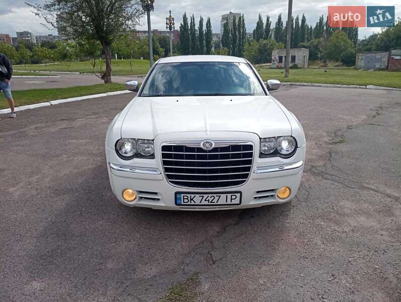 Седан Chrysler 300C 2005 в Ровно фото 8 Седан Chrysler 300C 2005 в Ровно