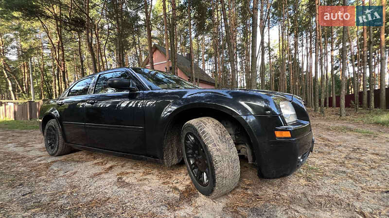Седан Chrysler 300C 2006 в Луцьку