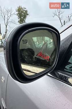 Универсал Chrysler 300C 2004 в 