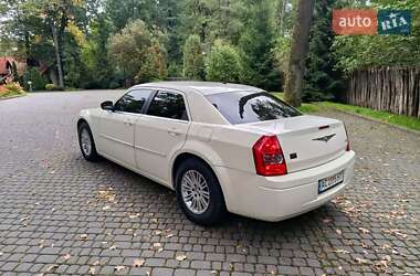 Седан Chrysler 300C 2008 в 