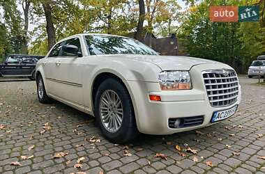 Седан Chrysler 300C 2008 в 