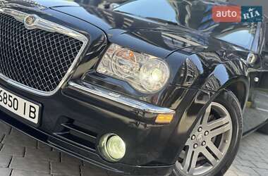 Седан Chrysler 300C 2005 в 