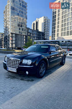 Седан Chrysler 300C 2008 в Львове