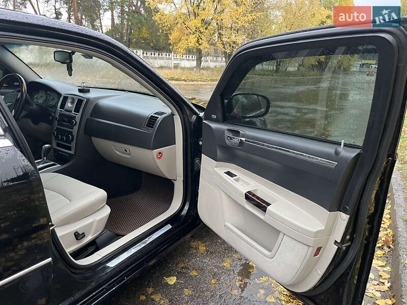 Седан Chrysler 300C 2006 в Києві фото 9 Седан Chrysler 300C 2006 в Києві