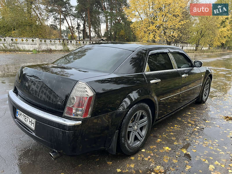 Седан Chrysler 300C 2006 в Києві фото 8 Седан Chrysler 300C 2006 в Києві