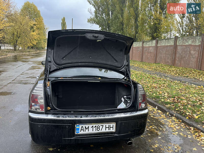 Седан Chrysler 300C 2006 в Києві фото 19 Седан Chrysler 300C 2006 в Києві