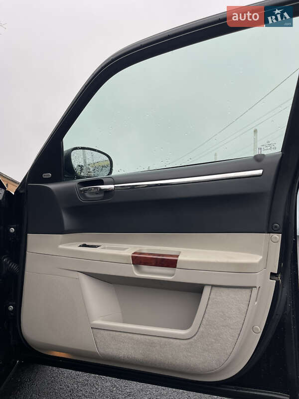 Седан Chrysler 300C 2005 в Житомирі фото 11 Седан Chrysler 300C 2005 в Житомирі