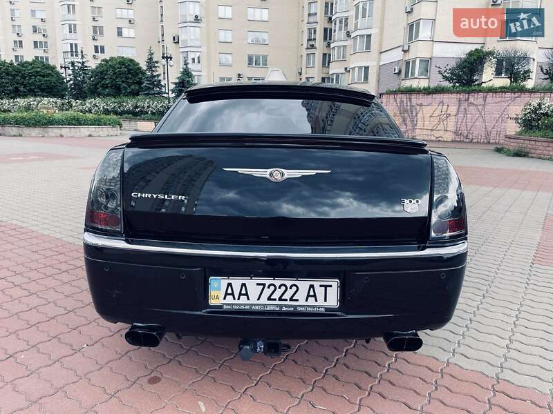 Седан Chrysler 300C 2005 в Києві фото 7 Седан Chrysler 300C 2005 в Києві