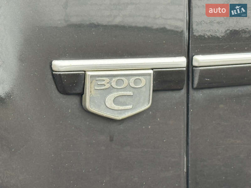 Седан Chrysler 300C 2005 в Киеве фото 9 Седан Chrysler 300C 2005 в Киеве