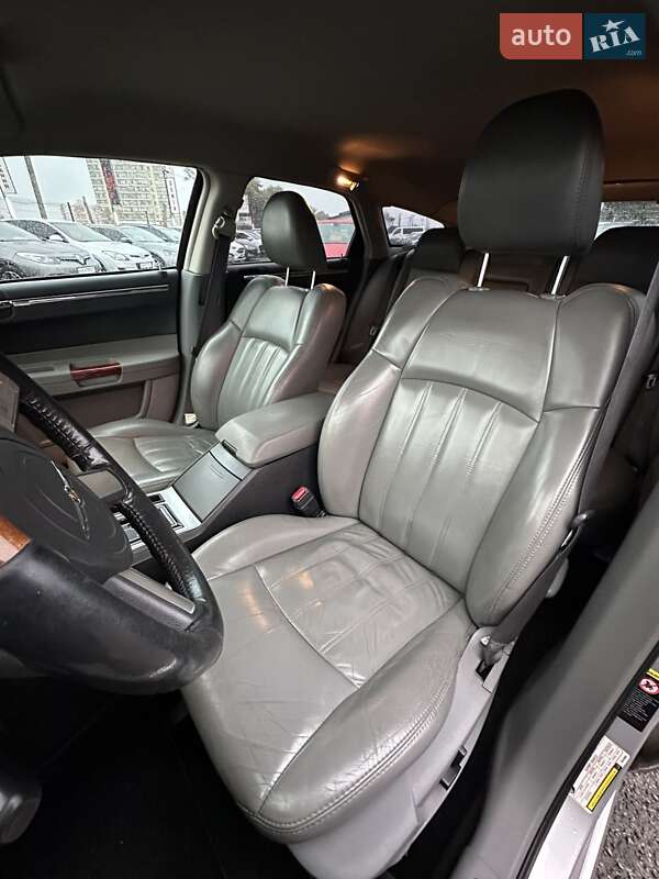 Универсал Chrysler 300C 2004 в Белогородке фото 26 Универсал Chrysler 300C 2004 в Белогородке