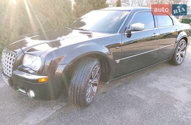 Седан Chrysler 300C 2005 в Знаменке