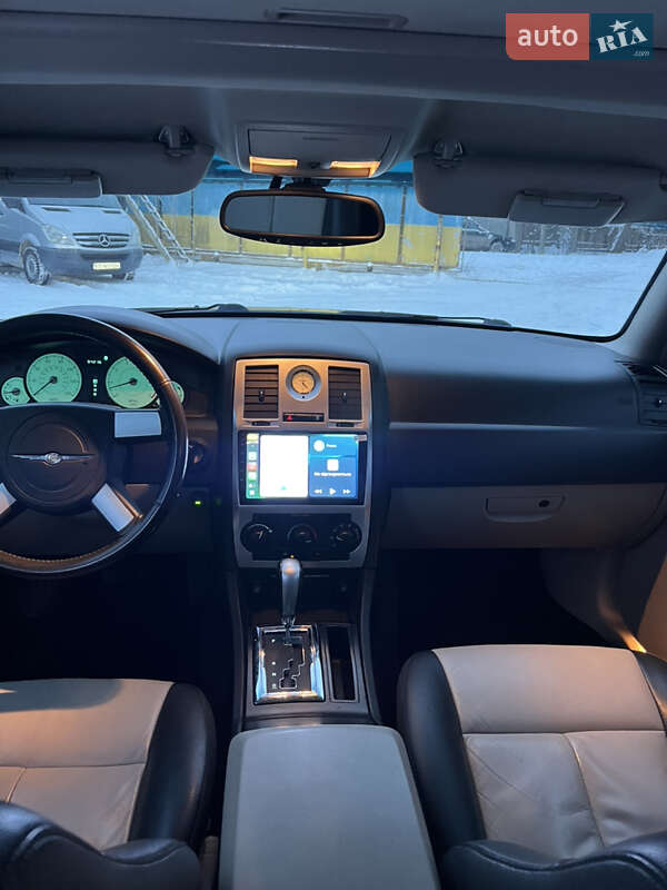 Седан Chrysler 300C 2006 в Черновцах фото 27 Седан Chrysler 300C 2006 в Черновцах