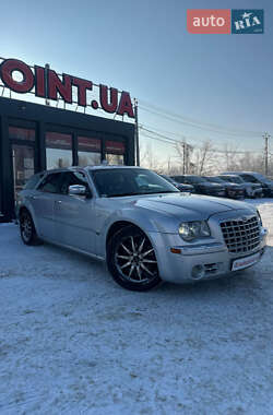 Универсал Chrysler 300C 2004 в Белогородке