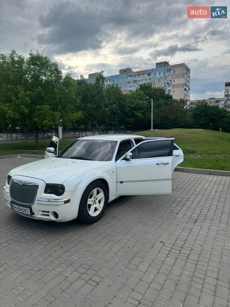 Седан Chrysler 300C 2008 в Одессе
