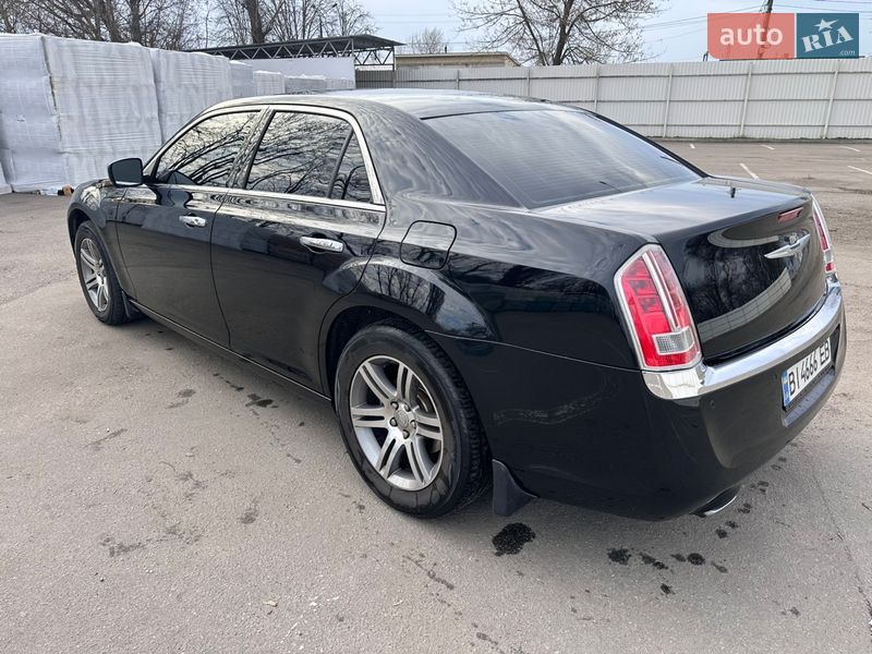 Седан Chrysler 300C 2011 в Кременчуге фото 6 Седан Chrysler 300C 2011 в Кременчуге