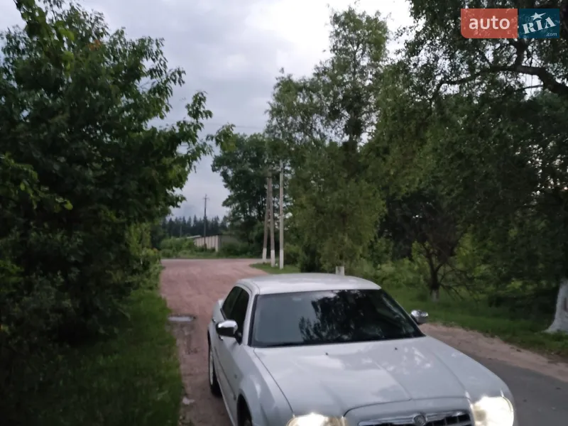 Chrysler 300C 2004 VIN 1C3AAB3G25H142658 фото оголошення 5 з 33