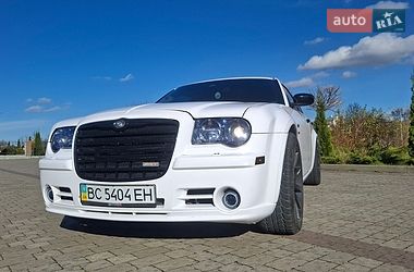 Седан Chrysler 300C 2006 в Львові
