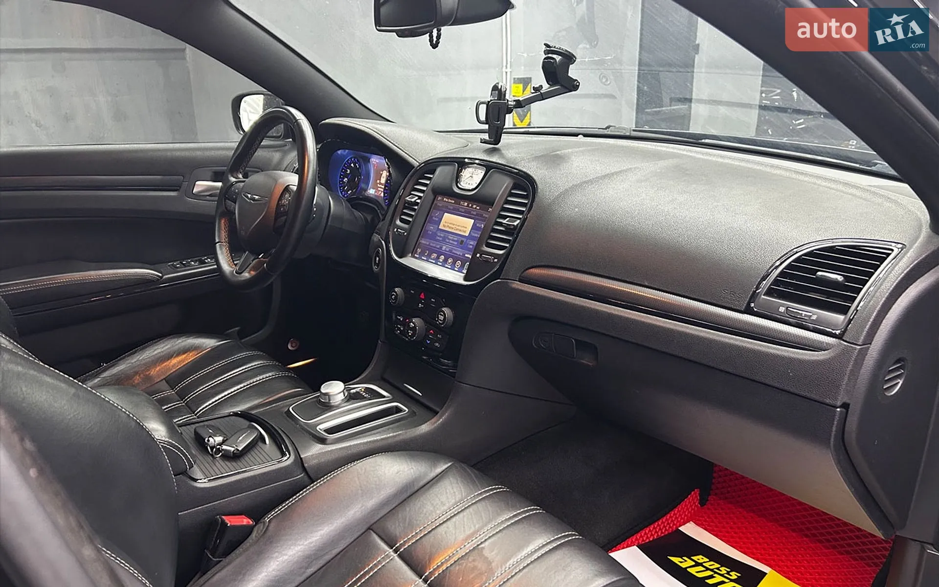 2015 Chrysler 300C - мініатюра 26