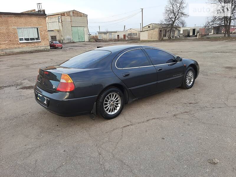 Седан Chrysler 300M 2000 в Днепре