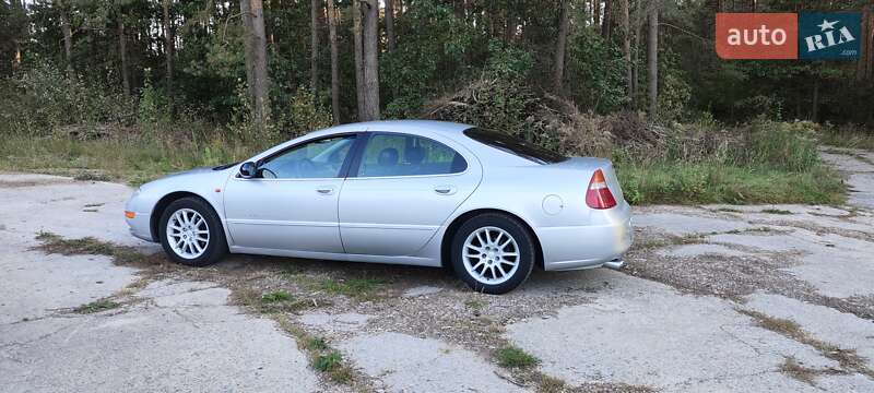 Chrysler 300M 2001