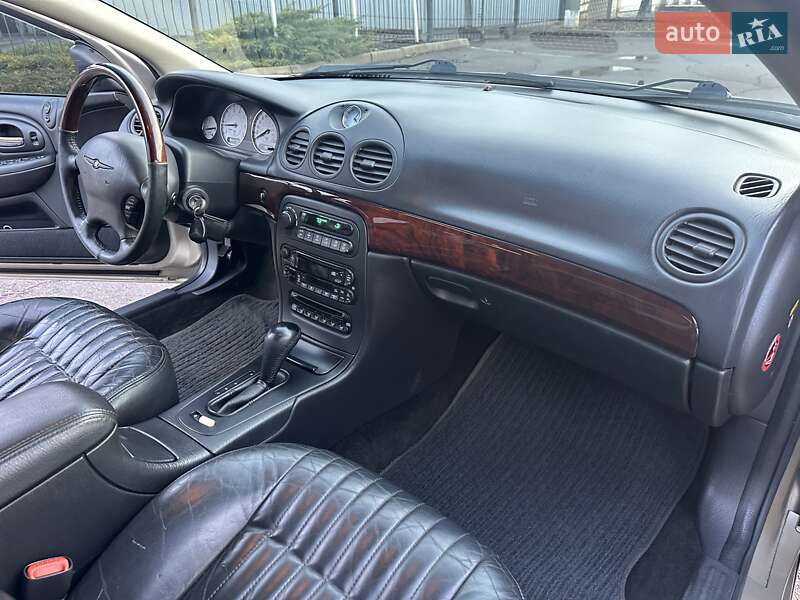 Седан Chrysler 300M 2004 в Сумах