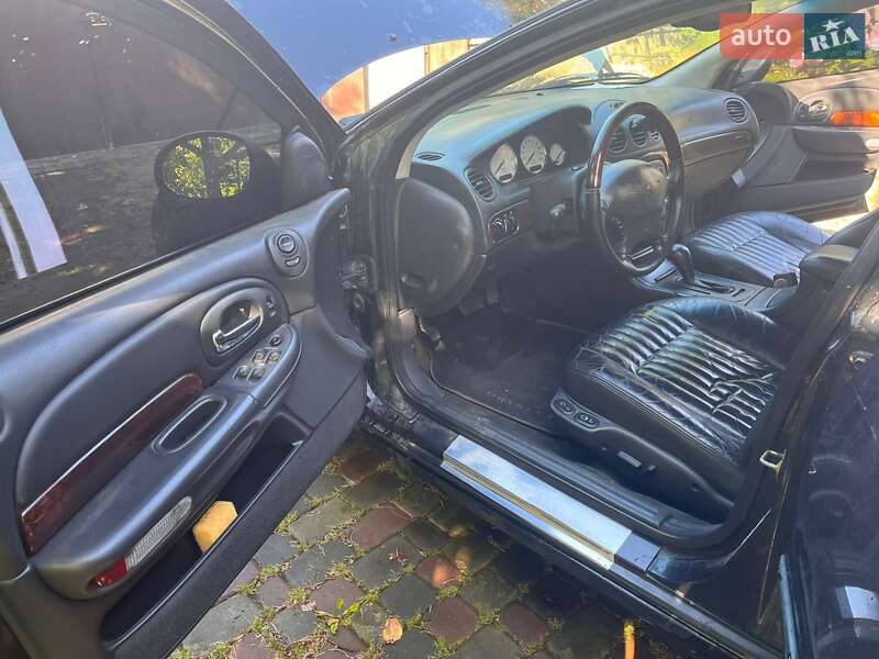 Седан Chrysler 300M 2003 в Львове