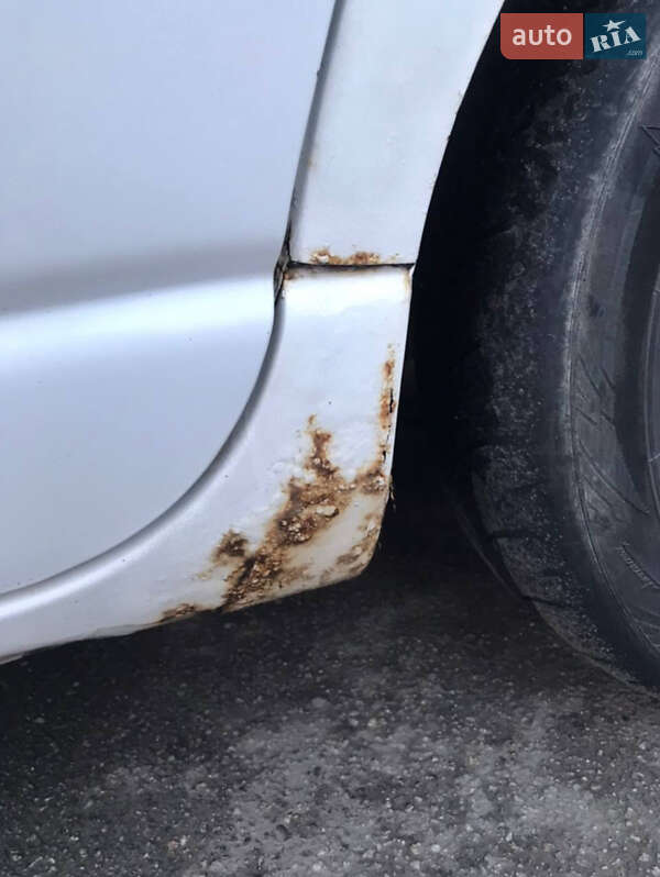 Седан Chrysler Cirrus 1994 в Кропивницком