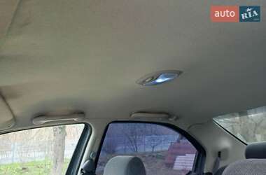 Седан Chrysler Cirrus 1995 в 