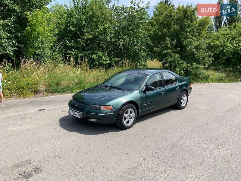 Седан Chrysler Cirrus 1997 в 