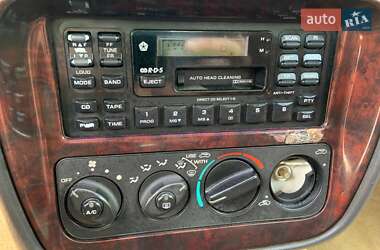 Седан Chrysler Cirrus 1997 в 