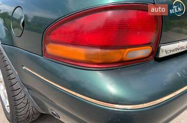 Седан Chrysler Cirrus 1997 в 