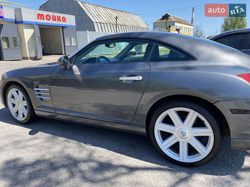 Купе Chrysler Crossfire 2004 в Никополе