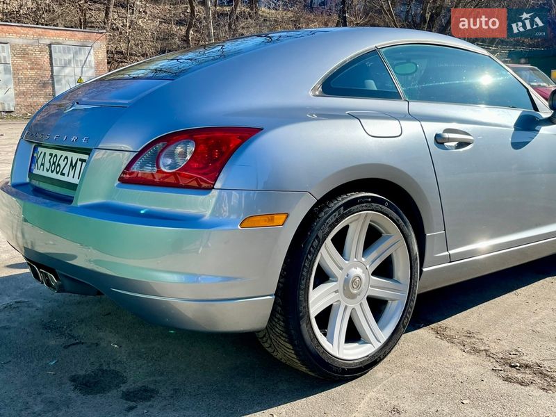 Купе Chrysler Crossfire 2004 в Киеве