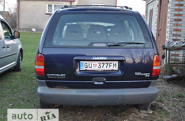 Минивэн Chrysler Grand Voyager 1999 в Нововолынске