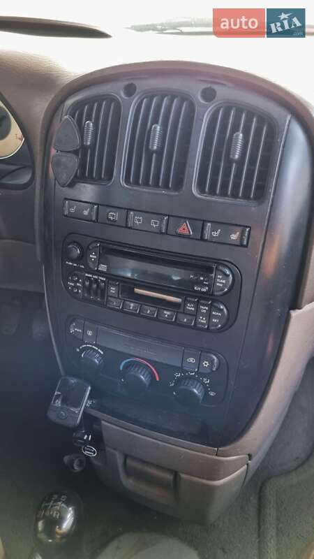 Минивэн Chrysler Grand Voyager 2001 в Ивано-Франковске