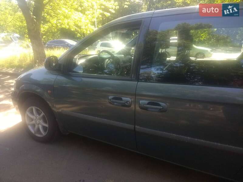 Минивэн Chrysler Grand Voyager 2007 в Киеве