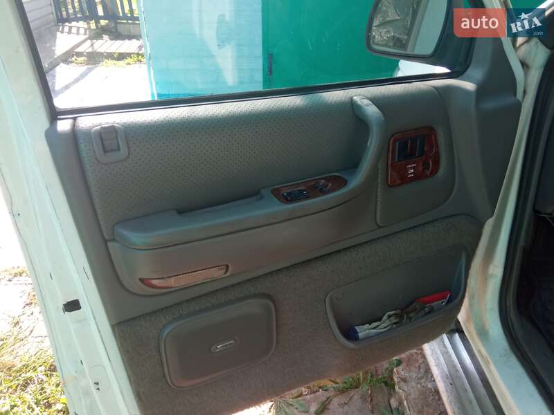 Минивэн Chrysler Grand Voyager 1995 в Харькове фото 7 Минивэн Chrysler Grand Voyager 1995 в Харькове