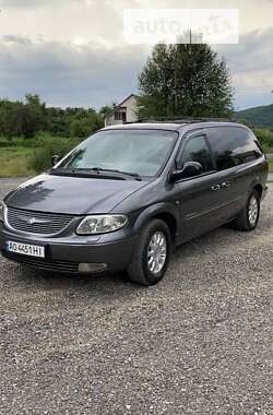 Минивэн Chrysler Grand Voyager 2004 в Ужгороде