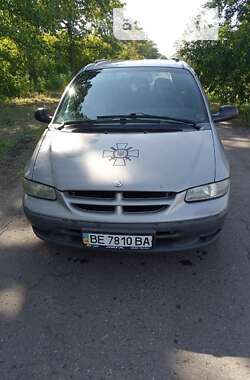 Мінівен Chrysler Grand Voyager 2000 в Сумах