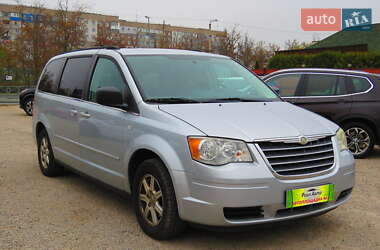 Мінівен Chrysler Grand Voyager 2010 в Кропивницькому