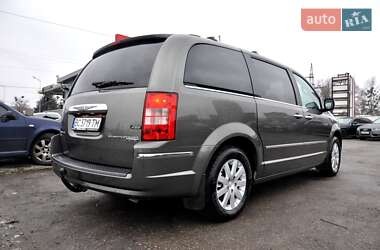 Мінівен Chrysler Grand Voyager 2010 в Львові