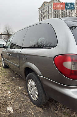 Мінівен Chrysler Grand Voyager 2006 в Києві